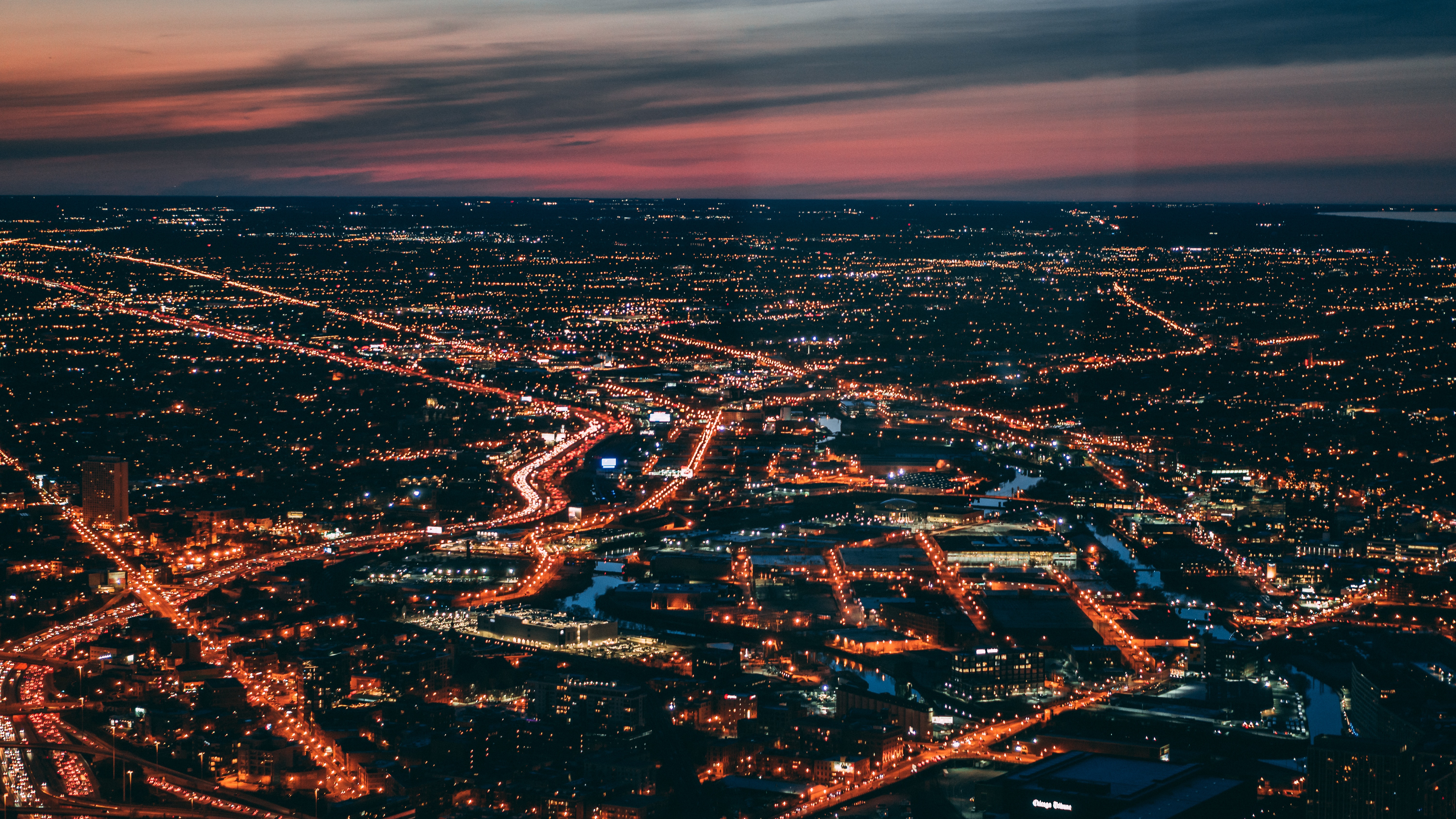 5ec74395de77f_bird-s-eye-view-of-city-du