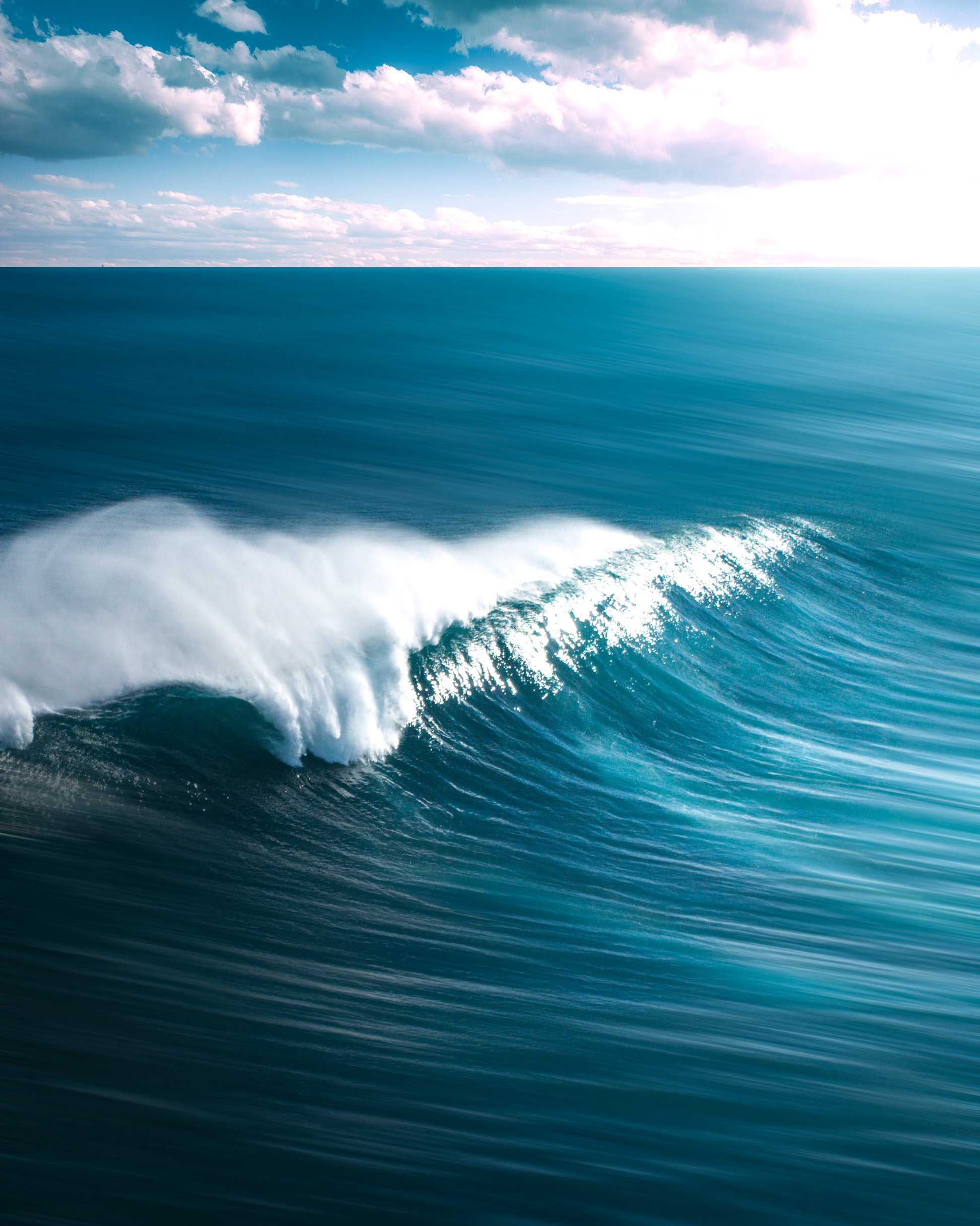 5ec74ad9ce04d_ocean-wave-1656579